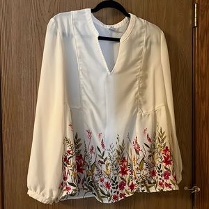 Cream Floral Old Navy Blouse - Large